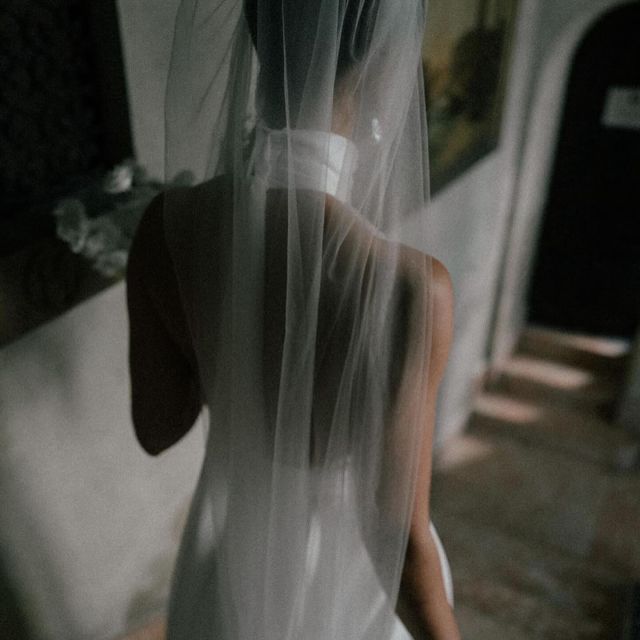MEWS BRIDE ➕ Our stunning bride Ellie wearing the Tyra gown by @rimearodaky . . . #themewsbrides 
Photo @philipwhite.io