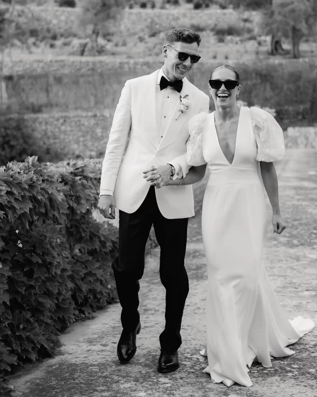 MEWS BRIDE ➕ Our stunning real bride Gemma, glowing in Cassiopee by @carolinetakvorian, for her sun-soaked Mallorca wedding to Matt earlier this month. A celebration of effortless elegance, love, and Mediterranean magic. . . #themewsbrides 
Photo @billiemediaphotography