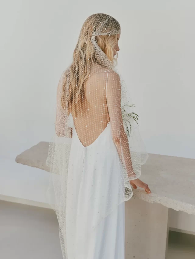 NEW COLLECTION ➕ The new edit by @donatellegodartparis has just landed at The Mews this collection evokes timeless elegance with a vintage spirit. Handmade in Paris & exclusively ours. . . Book your appointment now to try this collection! #themewsloves 

#BridalStyle 
#ModernBrideInspiration 
#BridalInspo 
#ElegantBride 
#LuxuryWeddingInspo 
#WeddingDressGoals 
#RomanticWeddingStyle 
#TimelessBride 
#LuxuryWeddingLook 
#BridalEditorial 
#QuietLuxuryBride