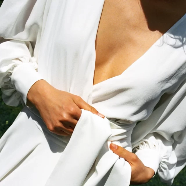 CANNOT FORGET ➕ by Donatelle Godart.

Pure silk, cut to follow the body without effort.
Nothing added. Nothing forgotten.

Exclusively ours.
Made in France. 

#themewsloves 
#ModernBride
#ContemporaryBride
#BridalStyle
#BridalLook
#BrideToBe
#BridalEditorial
#FashionBride
#BridalInspiration
#BridalElegance