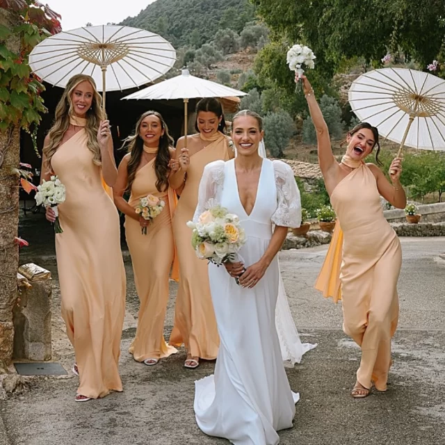 MEWS BRIDE ➕ Our beautiful bride Gemma shines in the Cassiopee gown by @carolinetakvorian, glowing in the Mallorcan sunshine — simply stunning 🤍

Discover more from this perfectly styled wedding over on Le Journal — link in bio.

#themewsbrides

Photo @billiemediaphotography